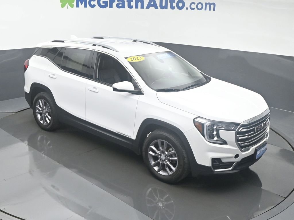 Certified 2023 GMC Terrain SLT with VIN 3GKALVEG5PL176641 for sale in Cedar Rapids, IA