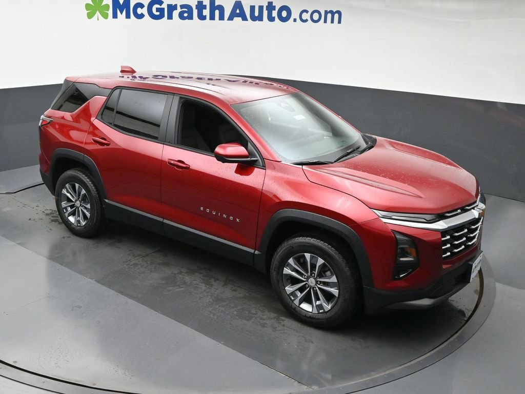 2026 Chevrolet Equinox LT photo 2