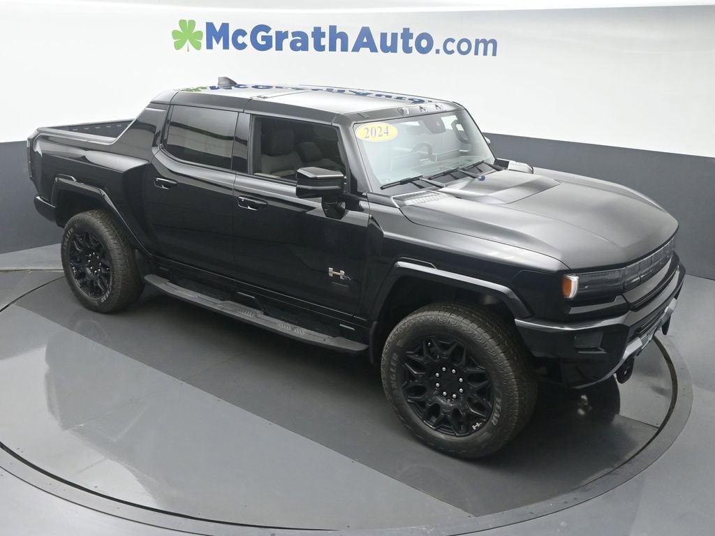 Used 2024 GMC HUMMER EV 2X with VIN 1GT10BDDXRU114817 for sale in Cedar Rapids, IA