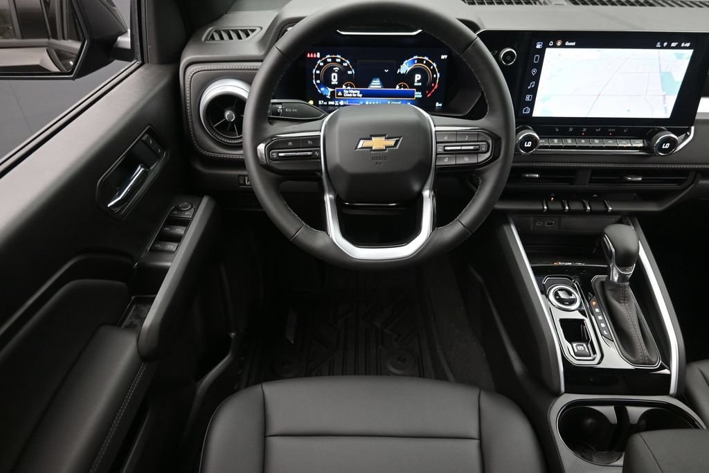 2026 Chevrolet Colorado LT - Photo 14