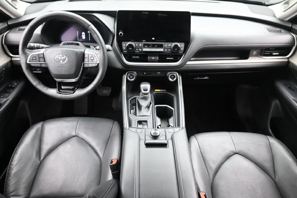 2024 Toyota Grand Highlander Platinum - Photo 16