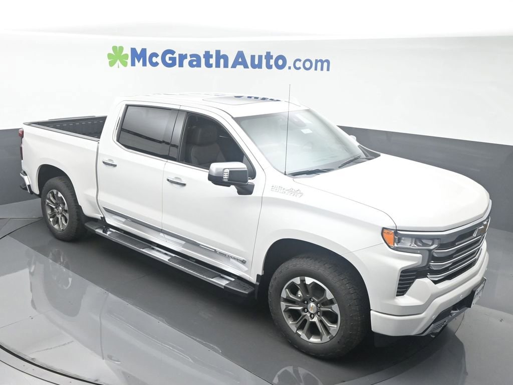 Certified 2025 Chevrolet Silverado 1500 High Country with VIN 1GCUKJEDXSZ126149 for sale in Cedar Rapids, IA