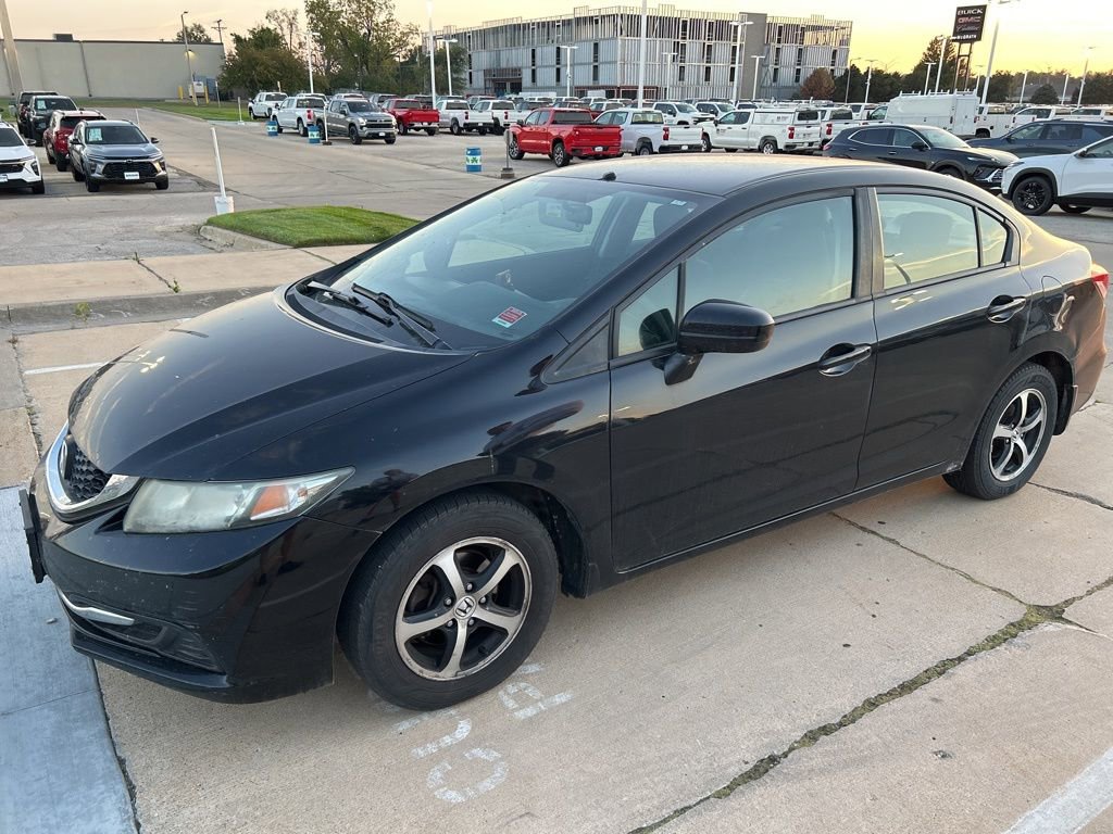 2015 Honda Civic SE photo 2