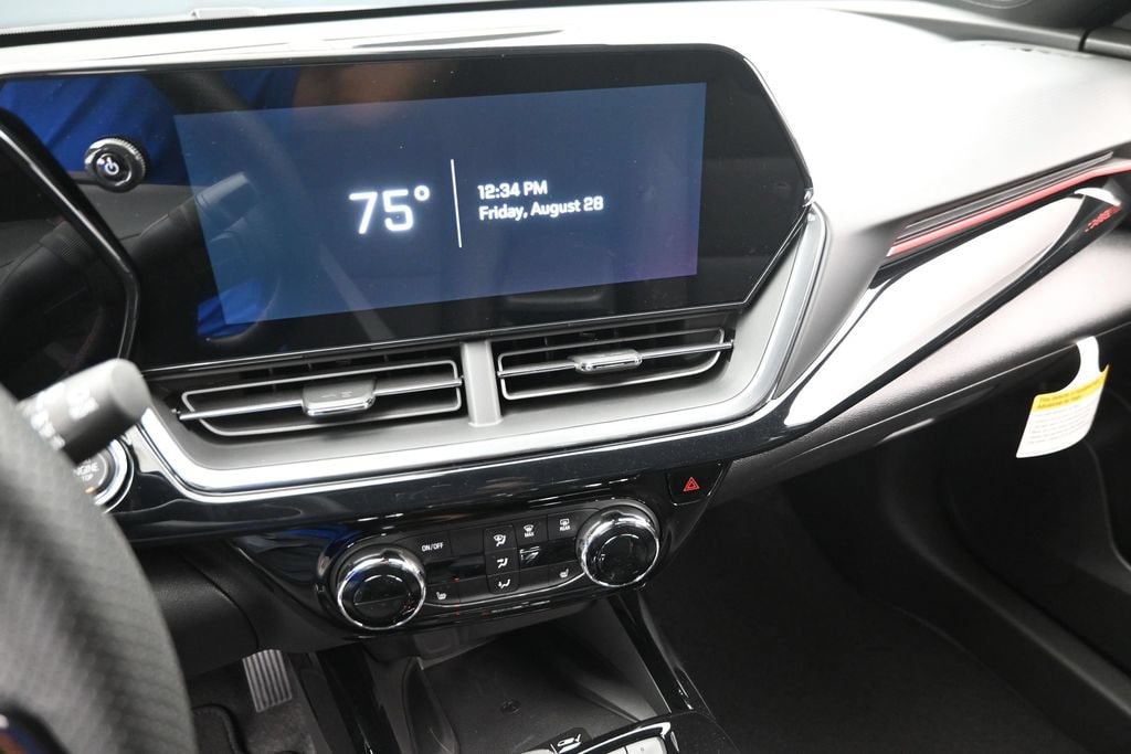 2026 Chevrolet Trax RS - Photo 19
