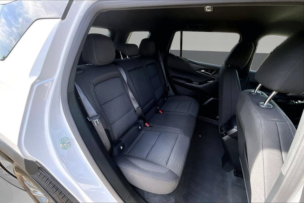 2025 Chevrolet Equinox LT - Photo 28