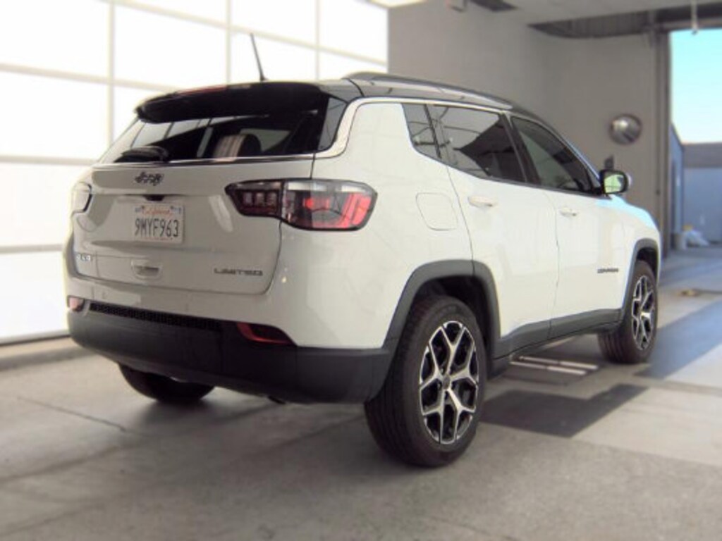 Used 2025 Jeep Compass Limited SUV