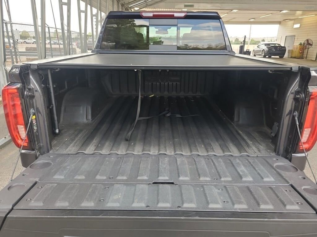 Used 2022 GMC Sierra 1500 SLT Truck Crew Cab