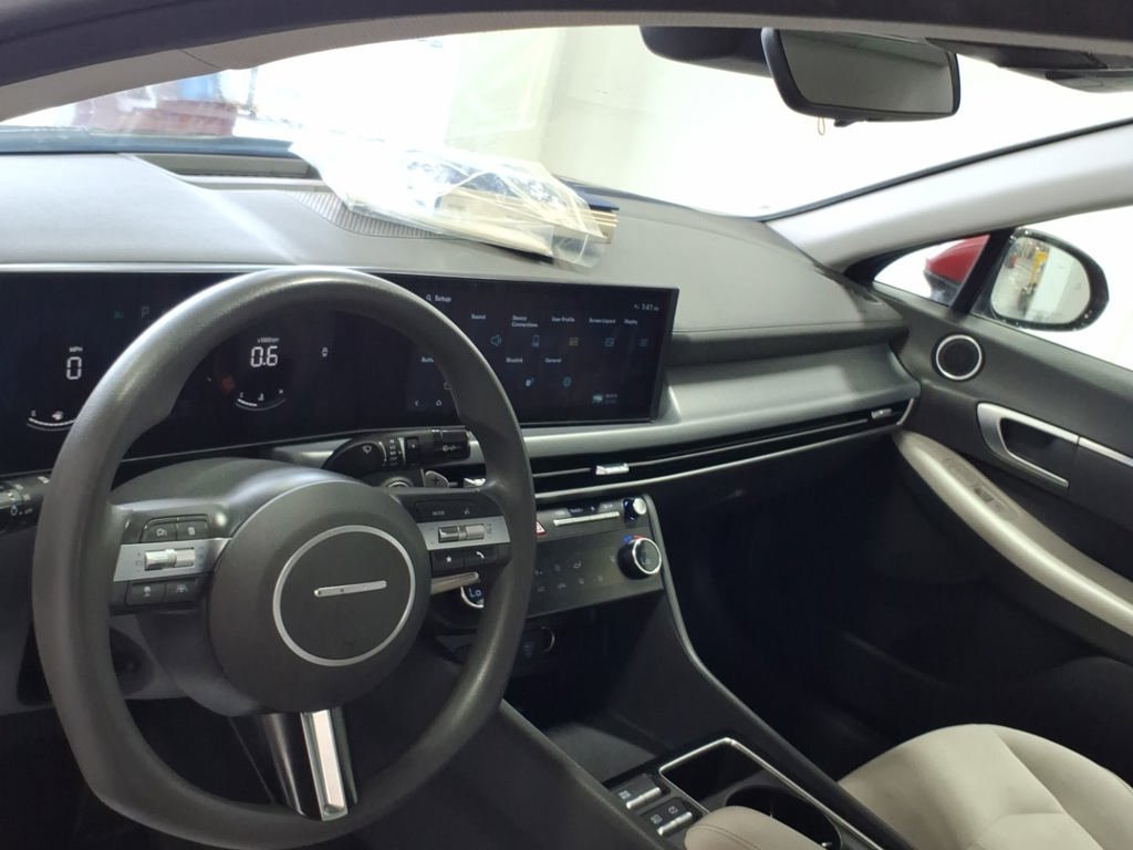 Used 2025 Hyundai Sonata SEL Sedan