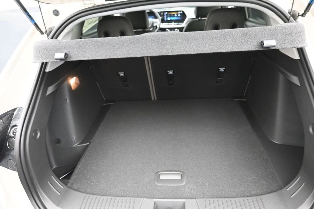 2026 Chevrolet Trax Activ - Photo 16