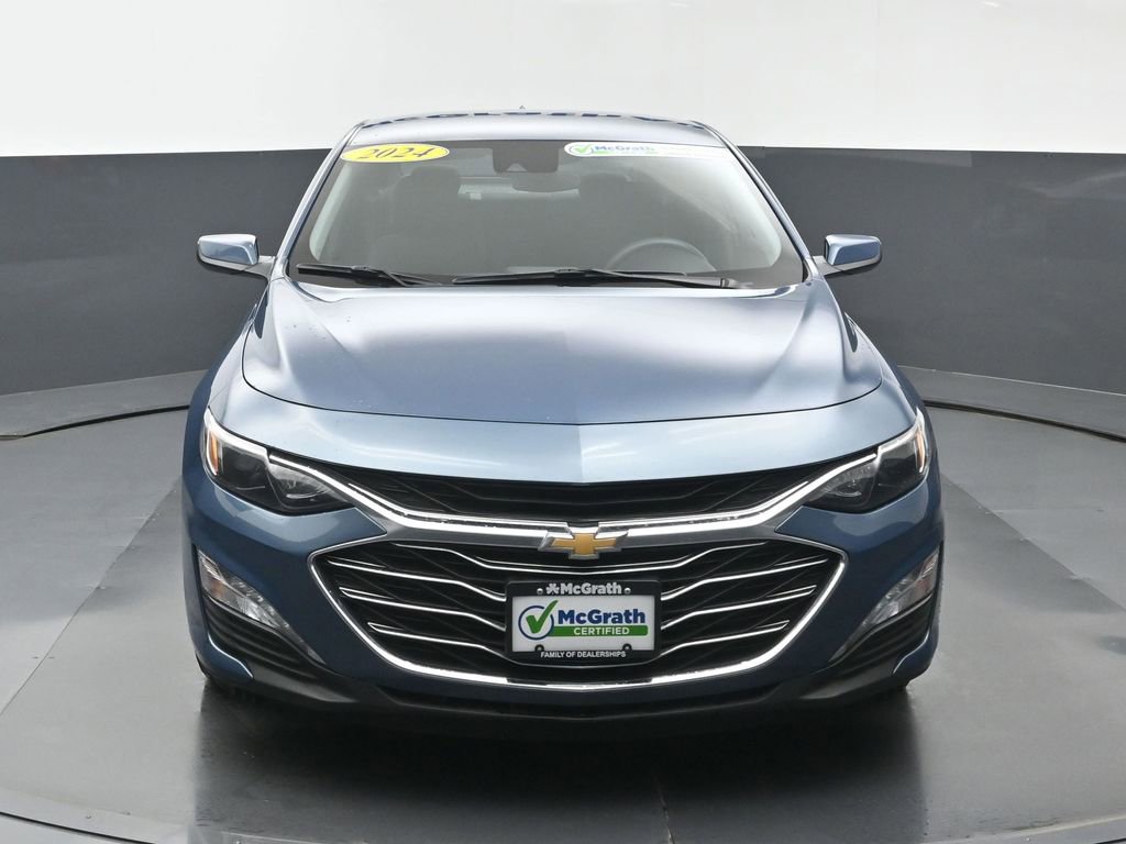 2024 Chevrolet Malibu 1LT photo 3