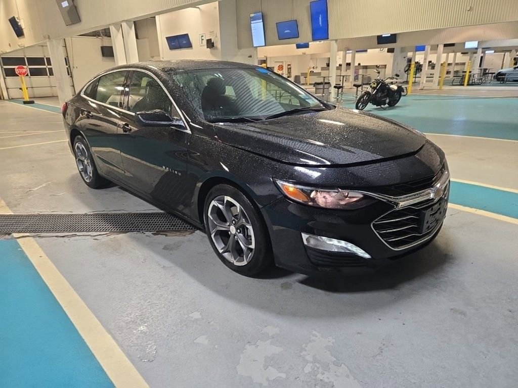 2024 Chevrolet Malibu 1LT photo 4