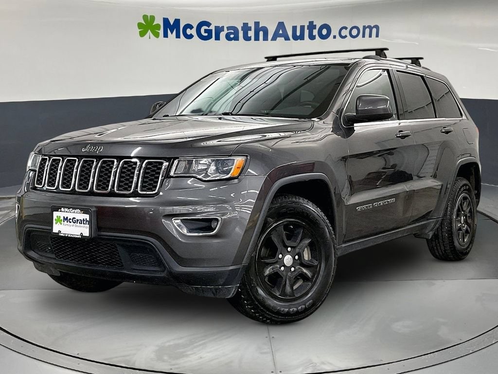Used 2017 Jeep Grand Cherokee Laredo E with VIN 1C4RJFAG6HC963028 for sale in Cedar Rapids, IA