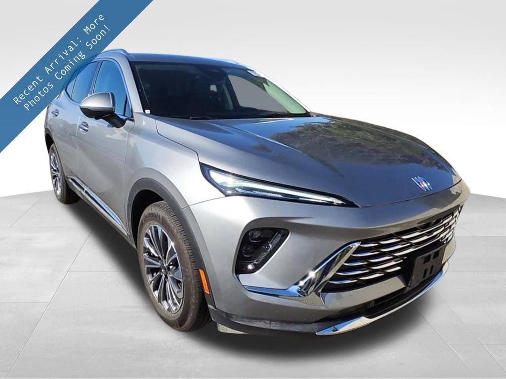 2025 Buick Envision Preferred's photo