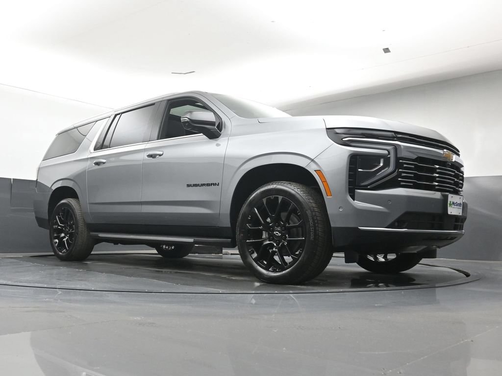 2026 Chevrolet Suburban Premier - Photo 32