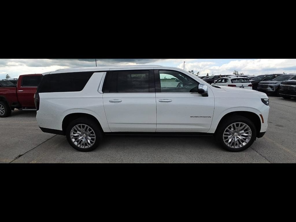 Used 2025 Chevrolet Suburban Premier SUV