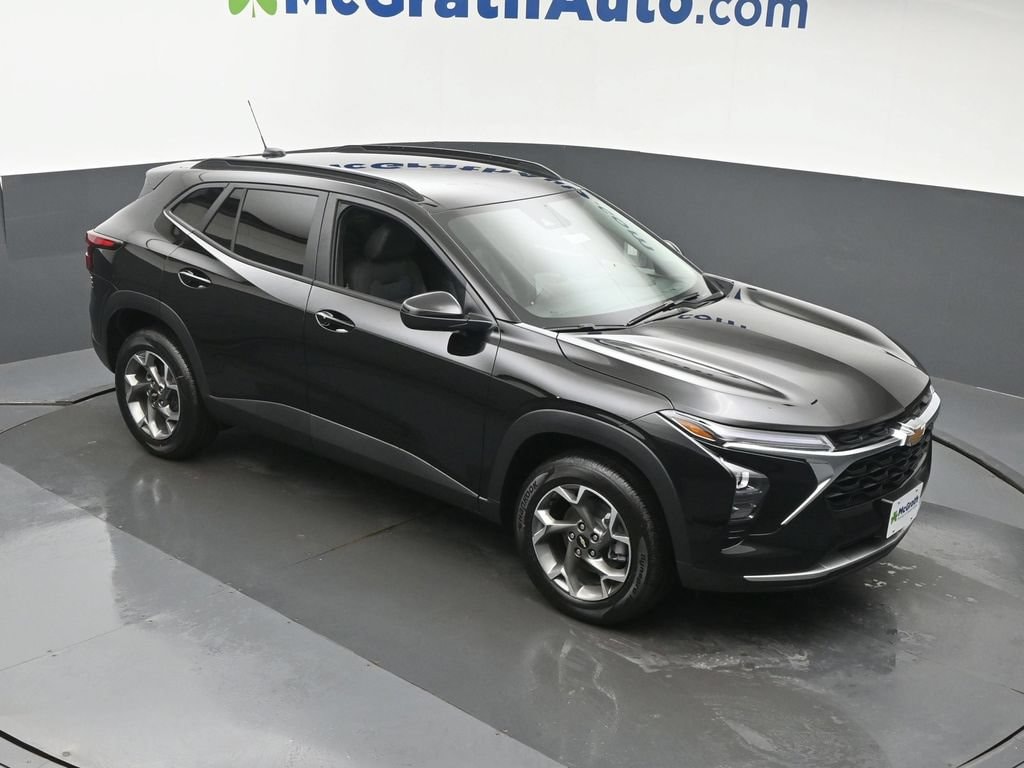 New 2026 Chevrolet Trax LT SUV