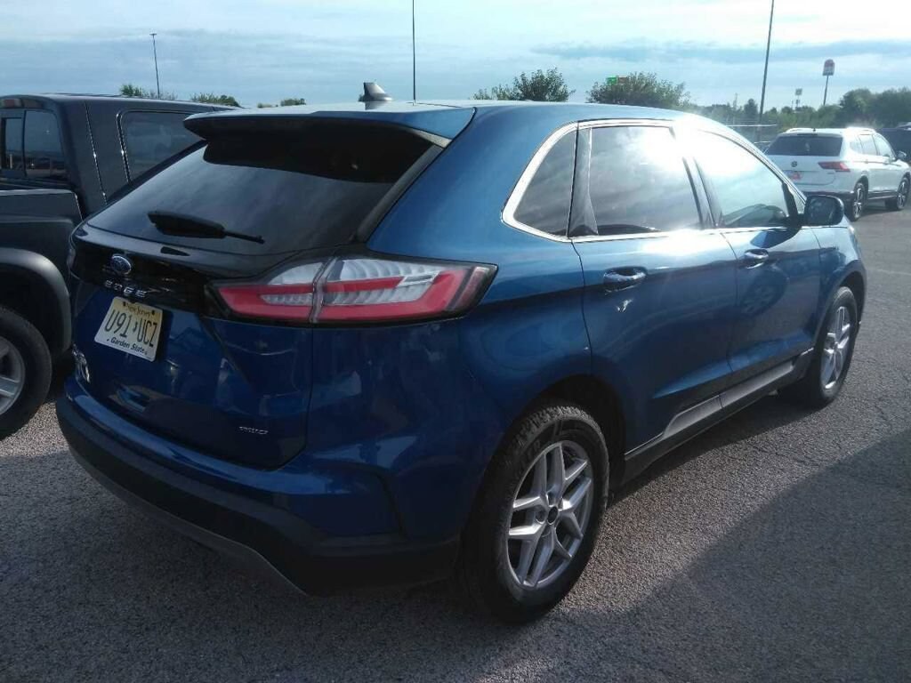 Used 2024 Ford Edge SEL SUV