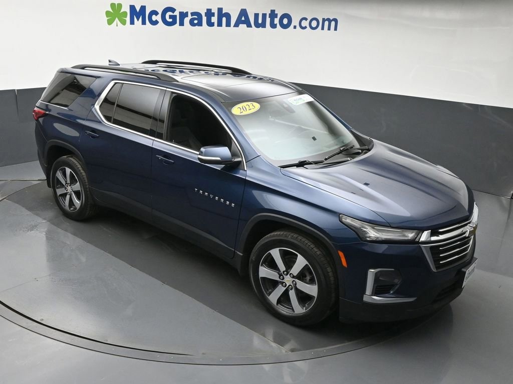 Used 2023 Chevrolet Traverse LT Leather SUV