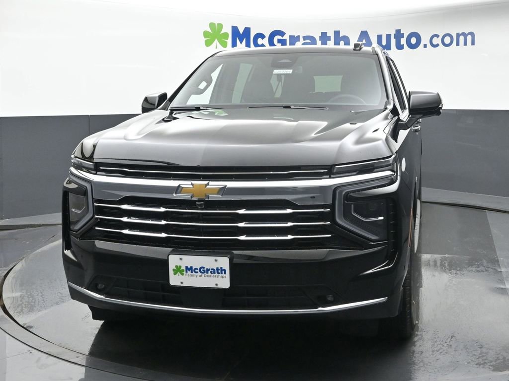 2026 Chevrolet Suburban LT photo 3