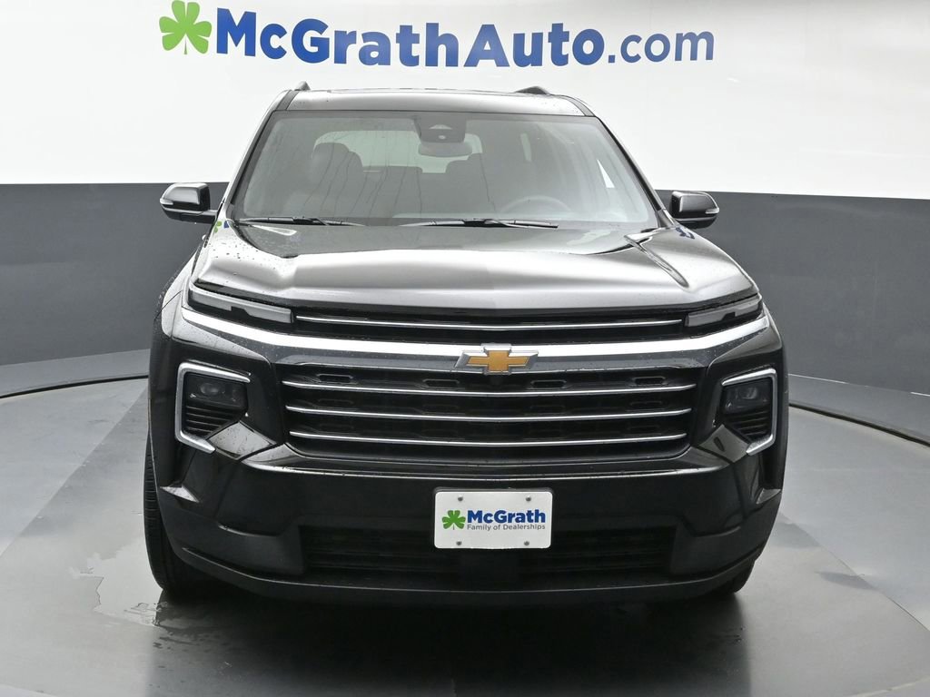 2026 Chevrolet Traverse photo 3