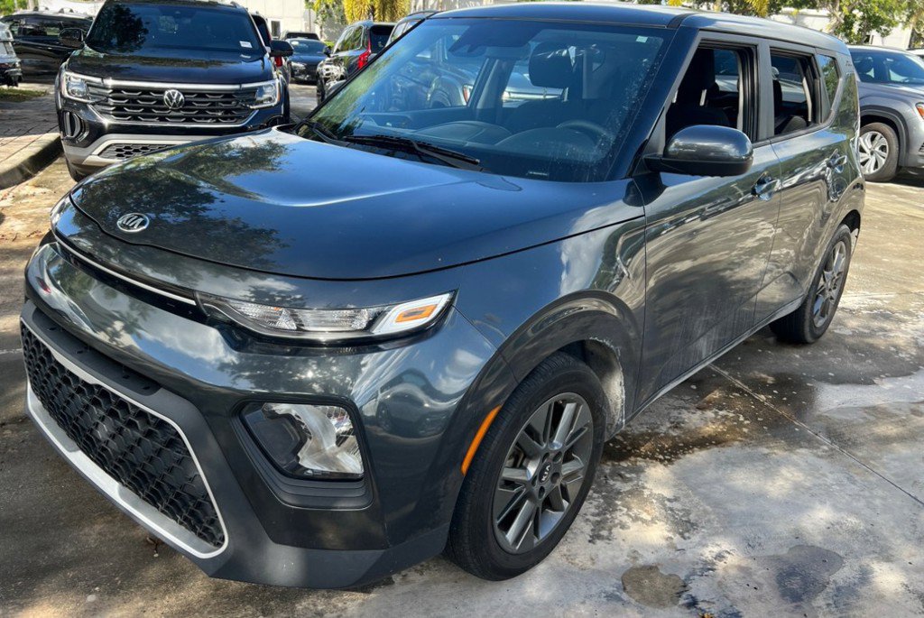 Used 2021 Kia Soul S with VIN KNDJ23AU9M7796343 for sale in Cedar Rapids, IA