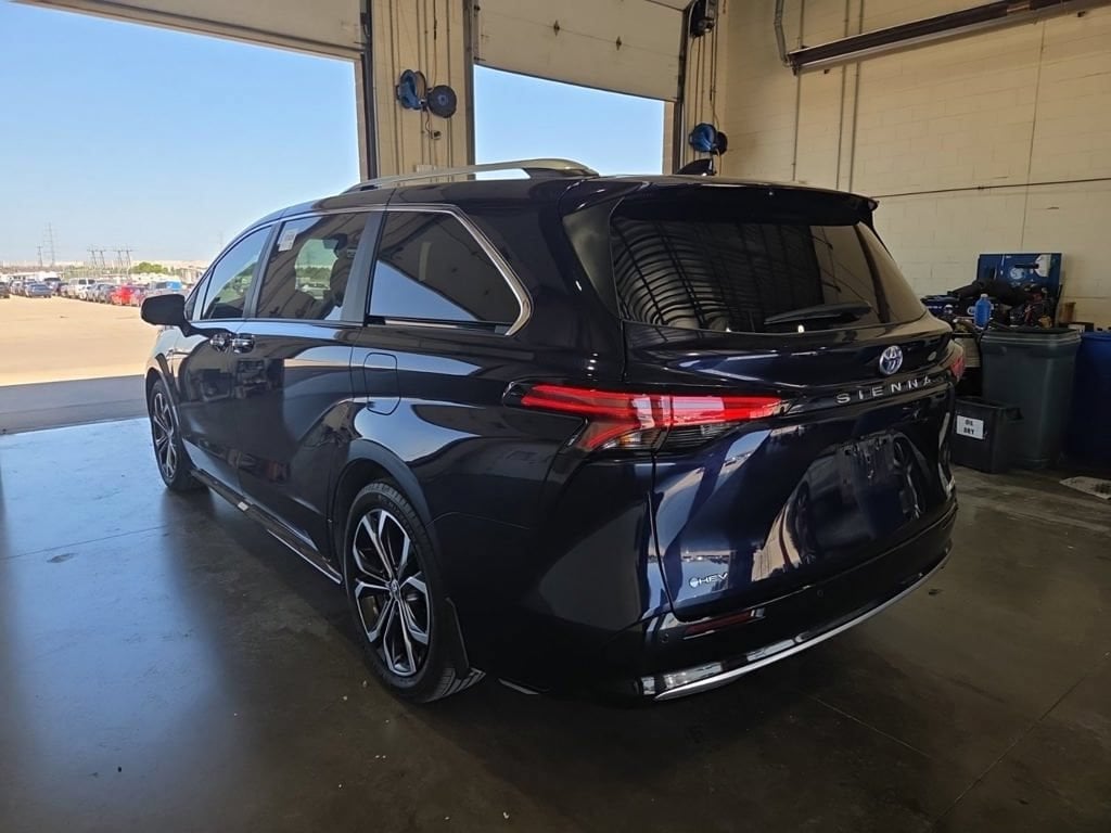 Used 2025 Toyota Sienna Platinum Van Passenger Van