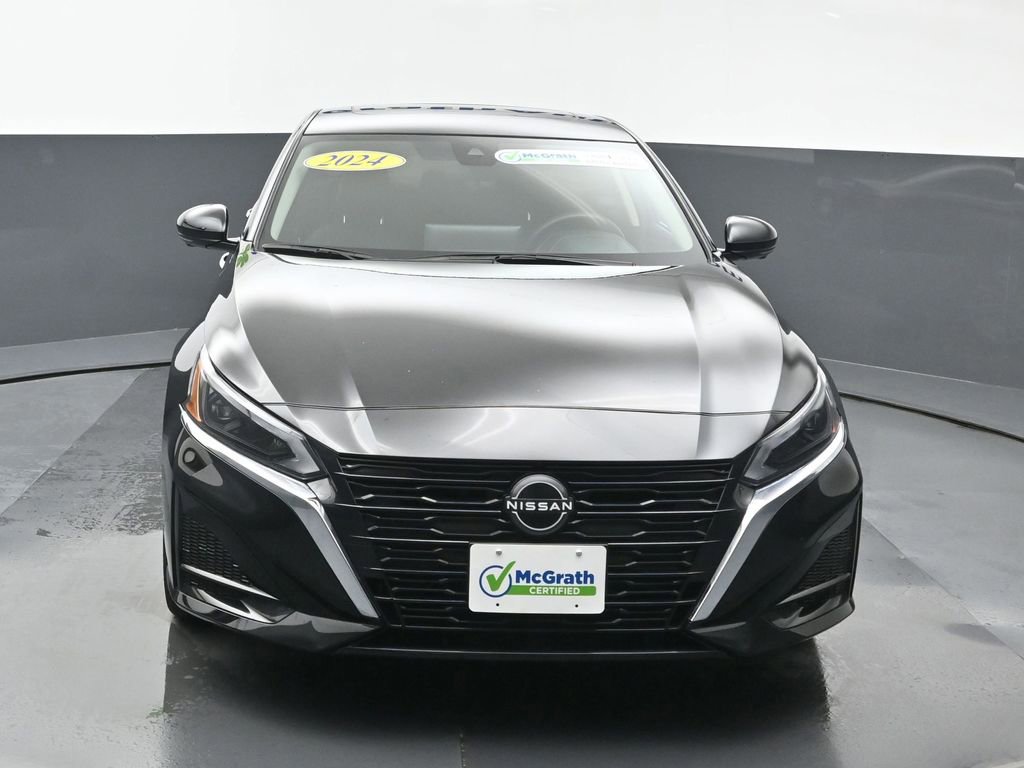 2024 Nissan Altima 2.5 SL photo 3
