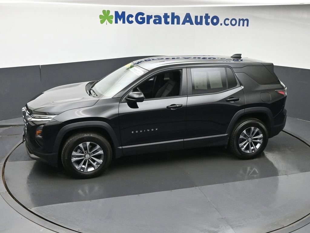 2025 Chevrolet Equinox LT - Photo 21