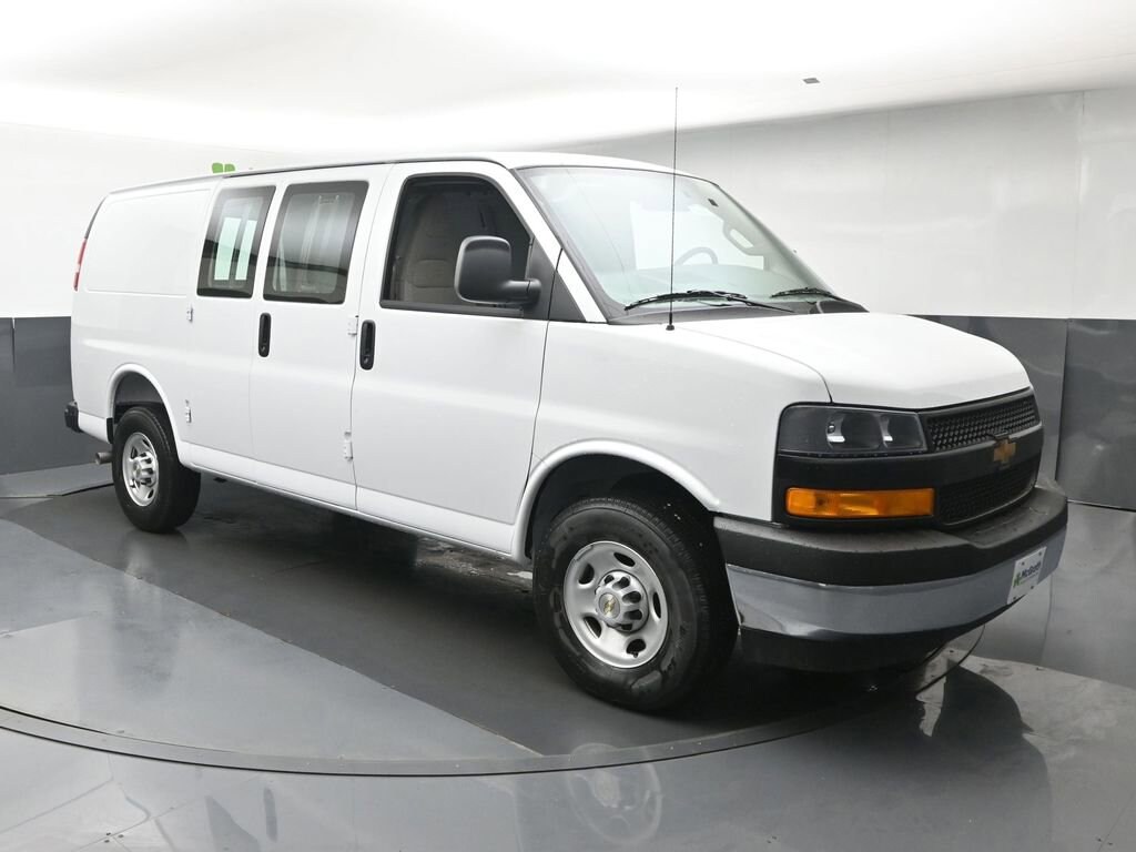 New 2026 Chevrolet Express Cargo 1WT Van