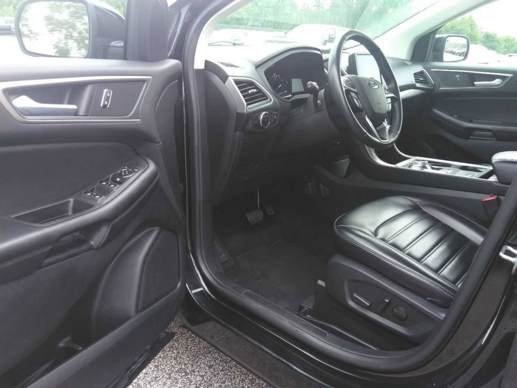 Used 2024 Ford Edge SEL SUV
