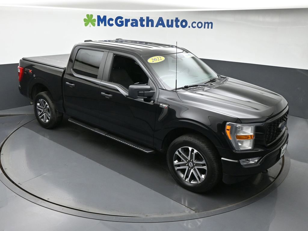 2022 Ford F-150 XL photo 2