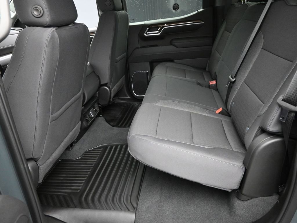 2026 Chevrolet Silverado 1500 LT - Photo 12