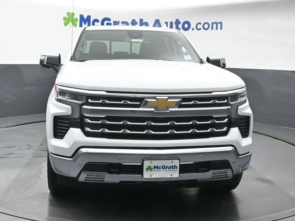 2026 Chevrolet Silverado 1500 LTZ photo 2