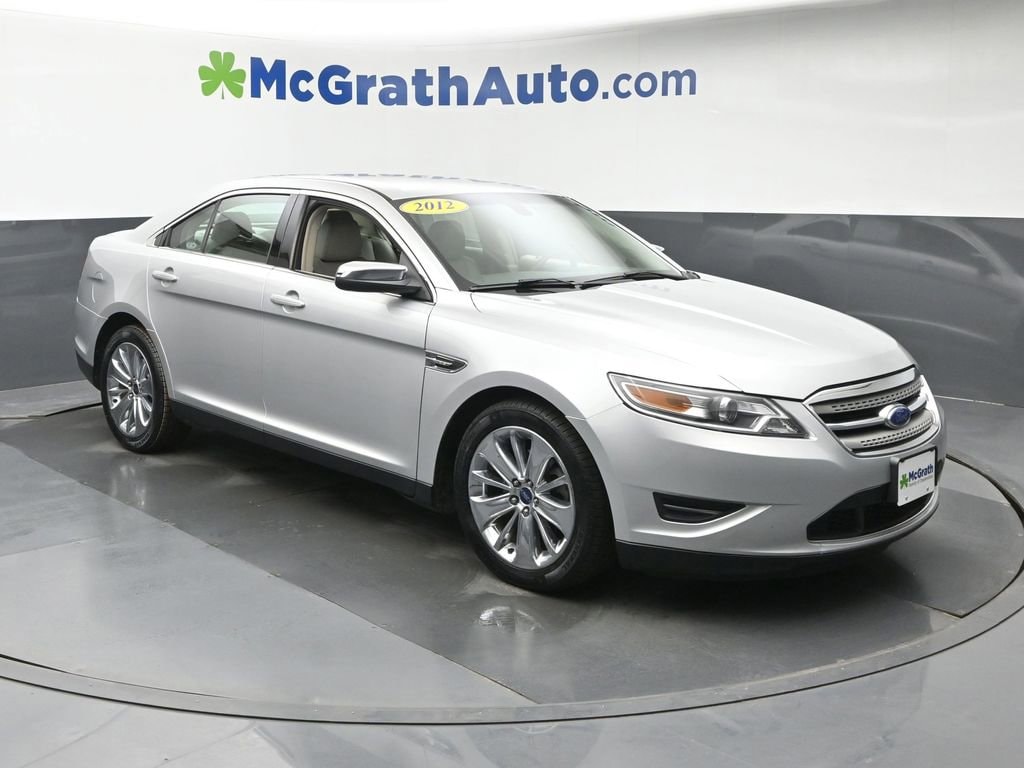 Used 2012 Ford Taurus Limited with VIN 1FAHP2FW6CG135846 for sale in Cedar Rapids, IA