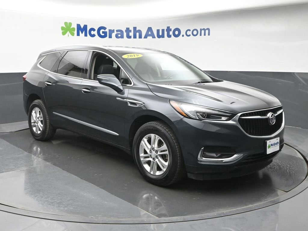 Used 2019 Buick Enclave Essence with VIN 5GAEVAKW2KJ170339 for sale in Cedar Rapids, IA