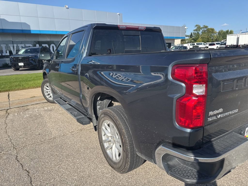 2020 Chevrolet Silverado 1500 LT photo 4