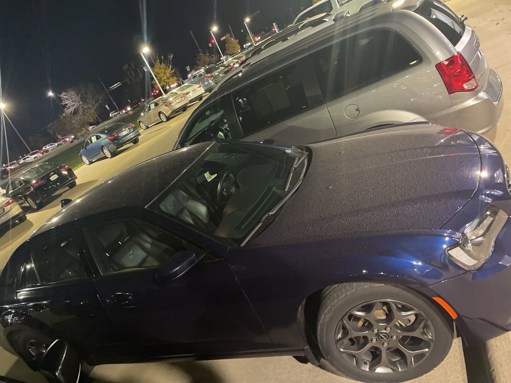 2017 Chrysler 300 S photo 2