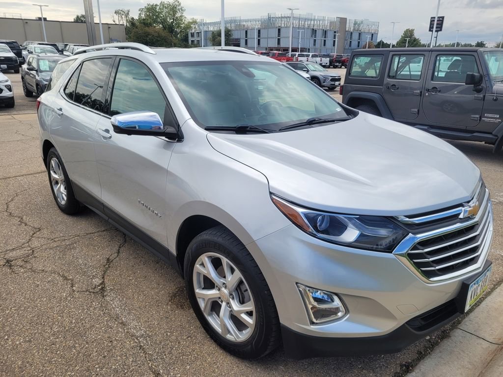 2021 Chevrolet Equinox Premier photo 2