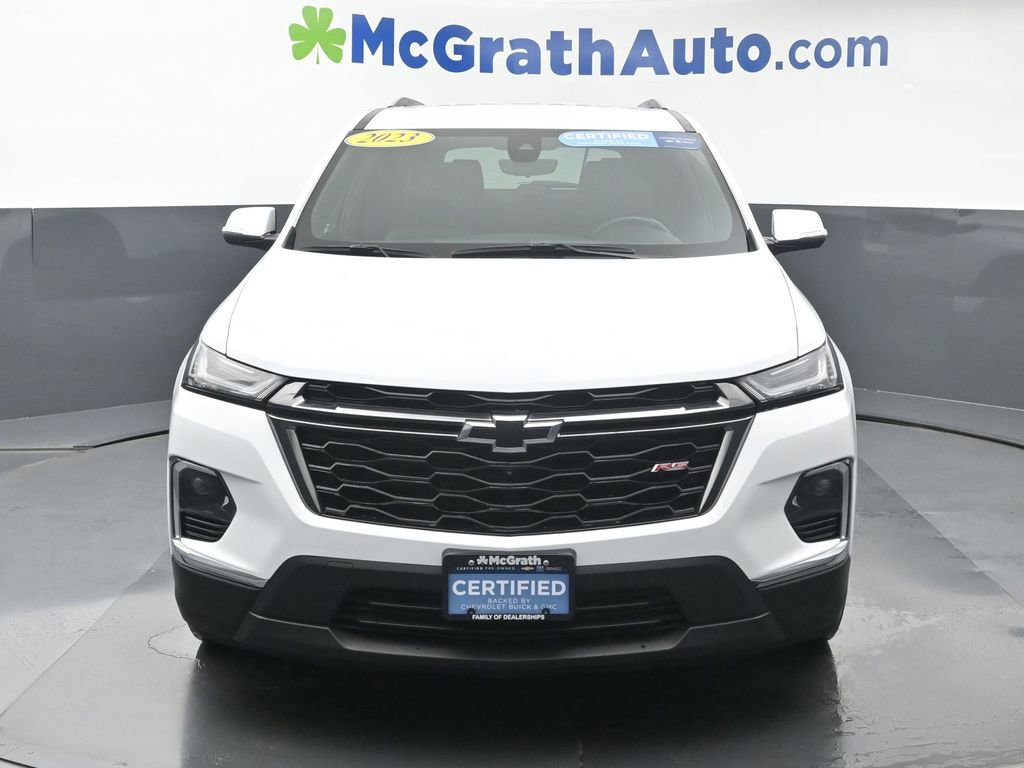 2023 Chevrolet Traverse RS photo 2