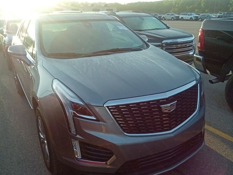 2023 Cadillac XT5 Premium Luxury photo 2