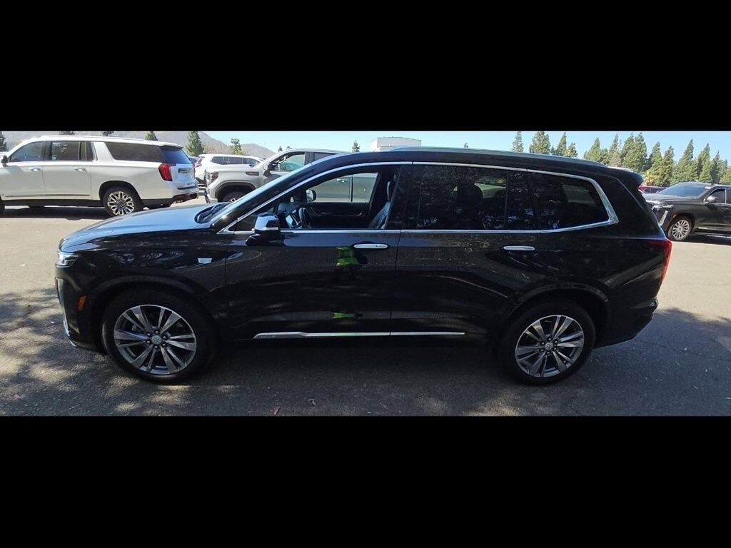 Used 2025 CADILLAC XT6 Premium Luxury SUV