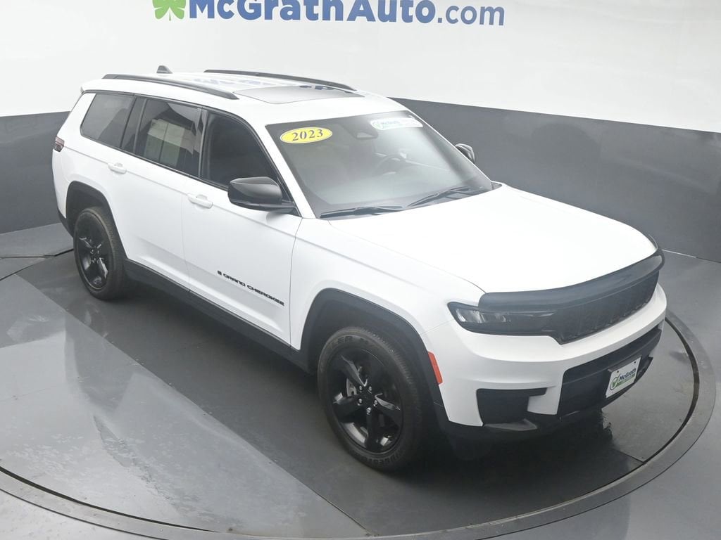Used 2023 Jeep Grand Cherokee L Altitude with VIN 1C4RJKAG3P8789901 for sale in Cedar Rapids, IA