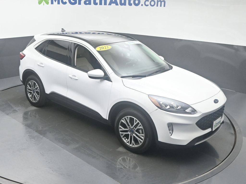 2022 Ford Escape SEL photo 2