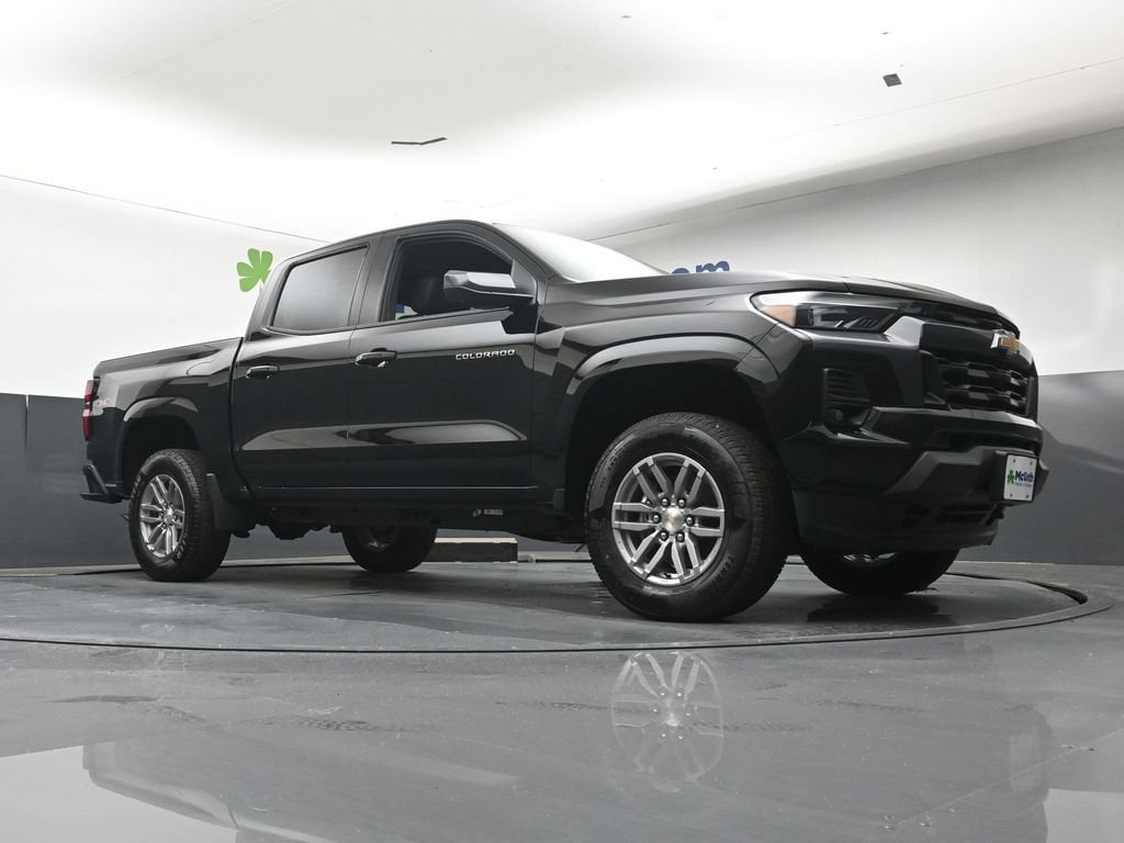 2026 Chevrolet Colorado LT - Photo 26