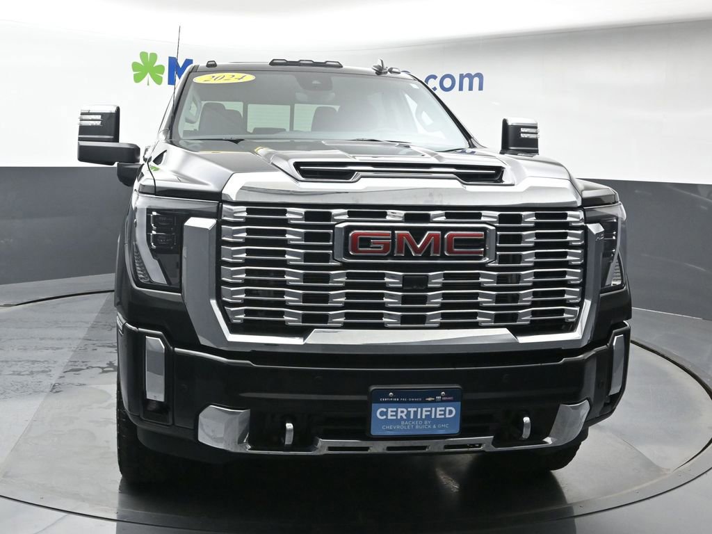 2024 Gmc Sierra 2500 HD Denali photo 2