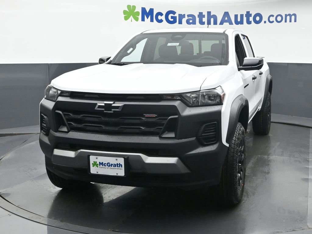 2026 Chevrolet Colorado Trail Boss photo 4
