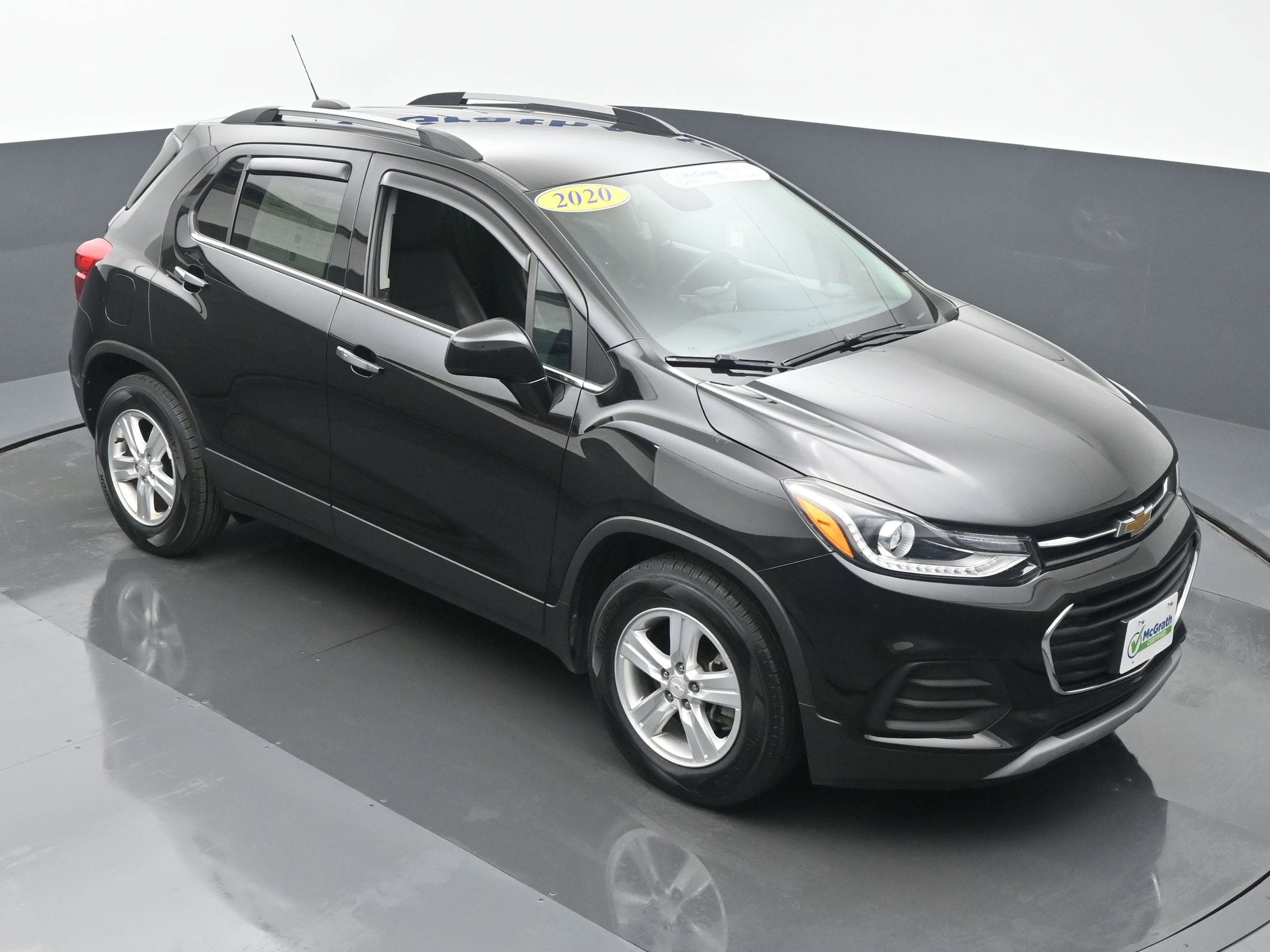 Used 2020 Chevrolet Trax LT with VIN KL7CJLSB7LB069414 for sale in Cedar Rapids, IA