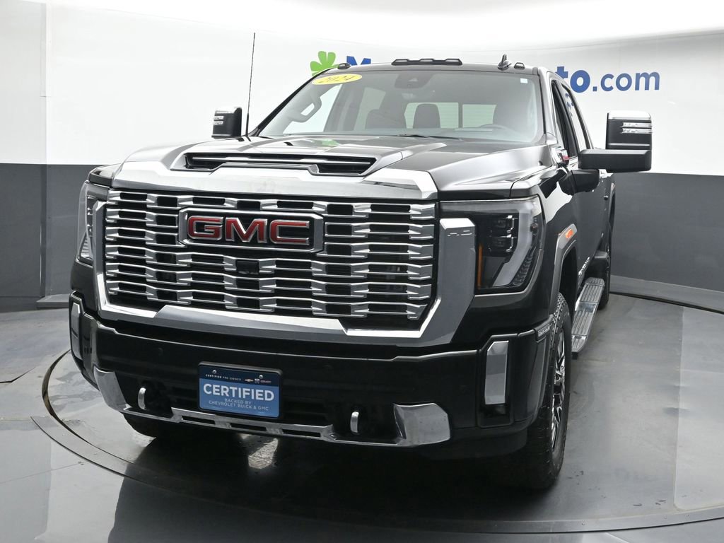 2024 Gmc Sierra 2500 HD Denali photo 3
