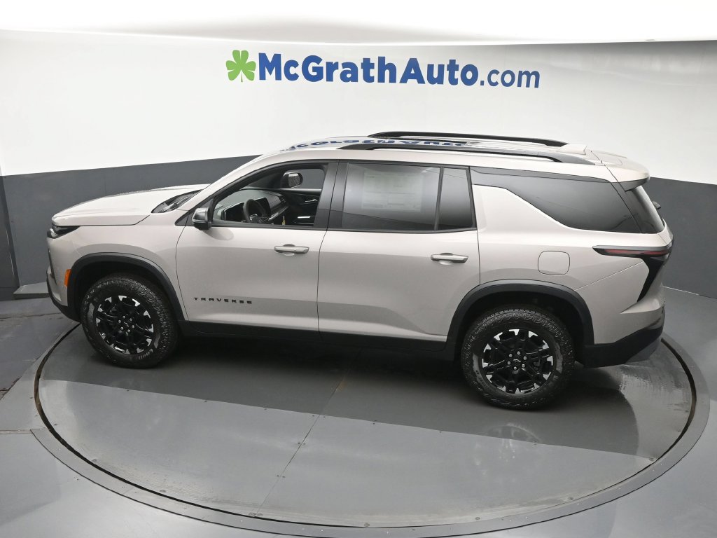 2027 Chevrolet Traverse Z71 - Photo 28