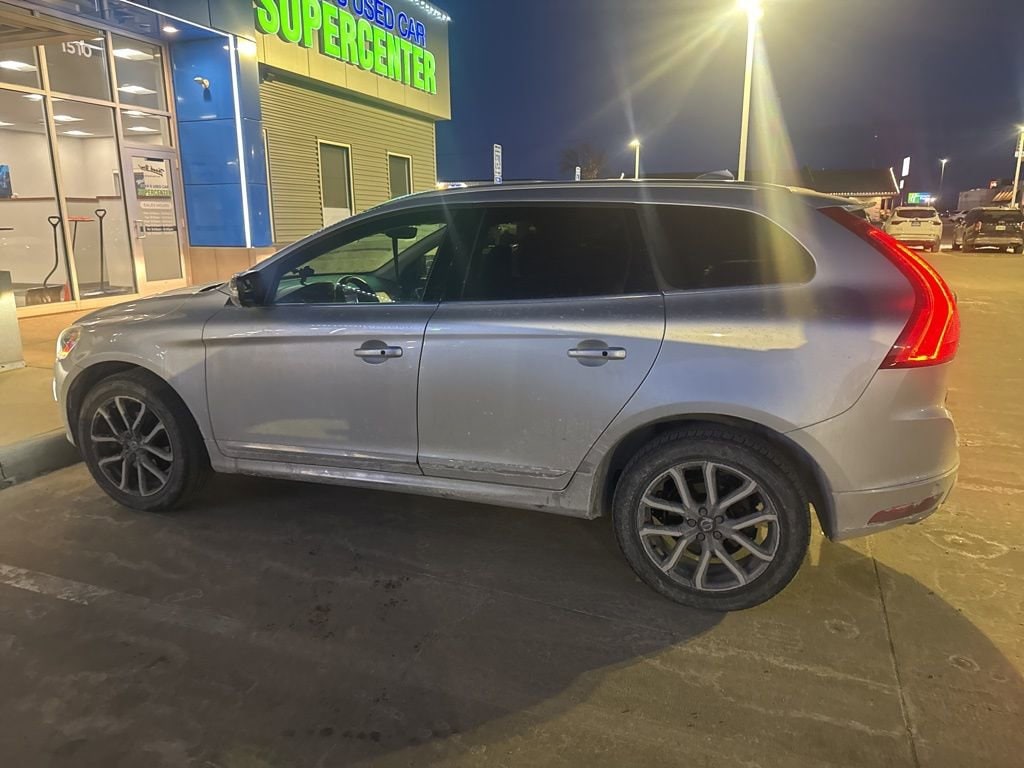 Used 2017 Volvo XC60 Dynamic SUV